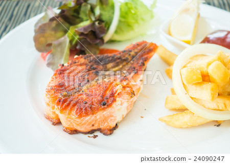 Salmon steak Salmon steak 24090247