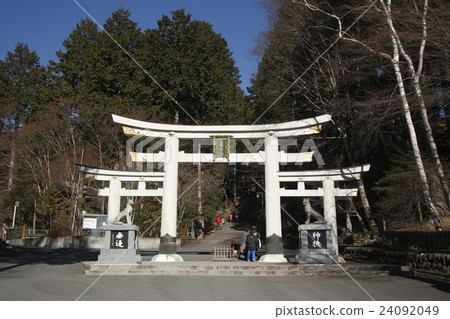 Sanmine Shrine (Mitsu Torii) 24092049