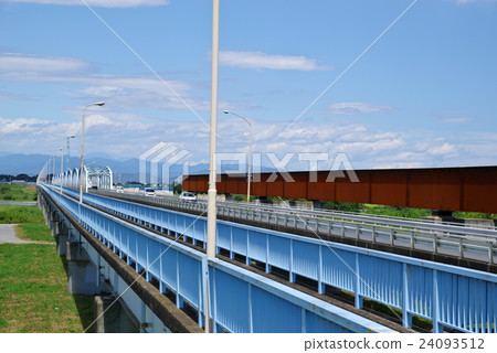 Switching bridges Buddha Bridge Saitama · Gunma prefecture border August 2016 j Telephoto 24093512