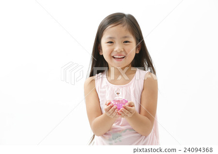 Important things 24094368