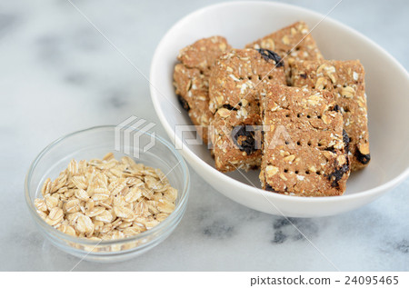 燕麥片和燕麥片(非黃油,非油性) 燕麥片和燕麥片(非黃油,非油性) 24095465