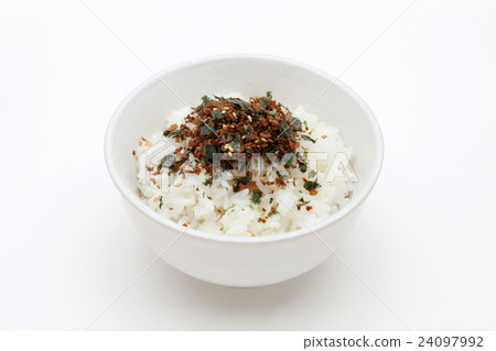 撒上米飯 24097992