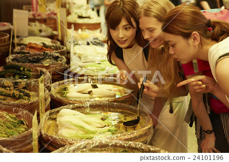 外國女性和日本女性觀光市場 24101196