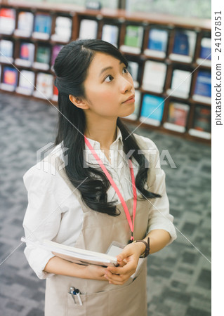 person, female, lady 24107851