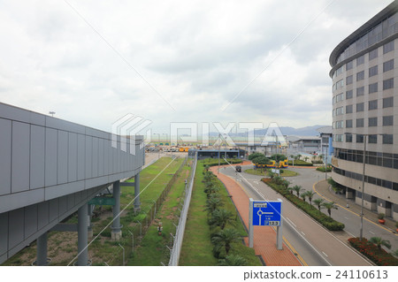 Hong Kong International Airport 2016 24110613