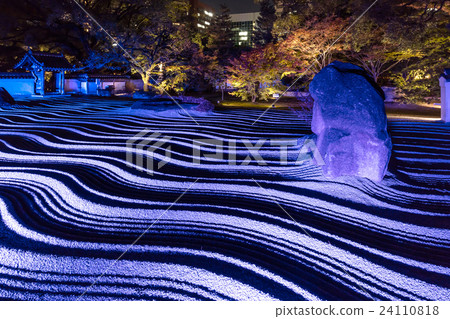 Hakata Millennium Dawn 24110818