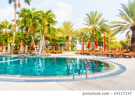 Swimming pool 24117147