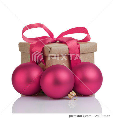 wraped gift box with purple bow, christmas balls wraped gift box with purple bow, christmas balls 24119856