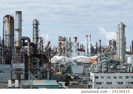 Oil and gas refinery industrial plant Oil and gas refinery industrial plant 24130415