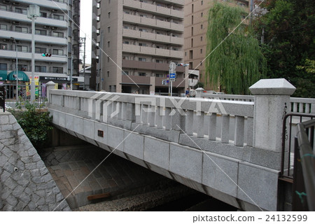 Ichijo Bridge（京都市上京區堀川下野町） 24132599