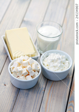 food and drink 24134907