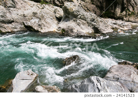 Violent flow of the Yoshinogawa River Oobkeque Valley 24141523