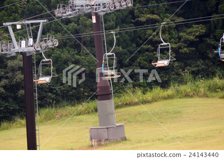 lift  24143440