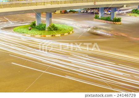 Circulation at Hang Xanh intersection flyover 24146729