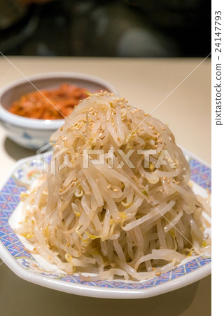 Korean Salad bean sprouts 24147793