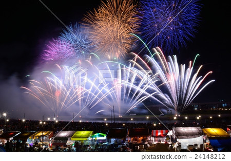 Fireworks 24148212