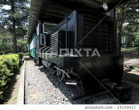 DC 12 diesel locomotive DC 12 diesel locomotive 24150412