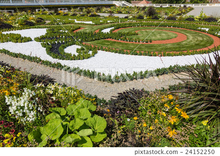 Baroque garden of Castle Schloss Hof in Austria Baroque garden of Castle Schloss Hof in Austria 24152250