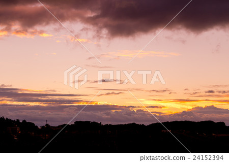 Evening of typhoon Evening of typhoon Cloudy sky Evening sunset Sunset sky Midsummer sky Copy space Character space 24152394