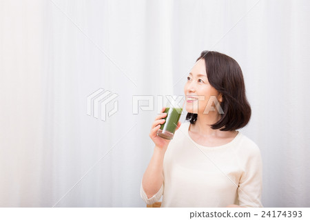 Vegetable juice image 24174393