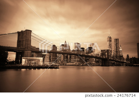 Manhattan Downtown 24176714