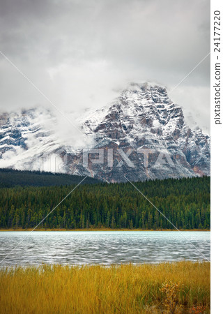 Bow Lake Bow Lake 24177220