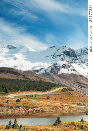 Columbia Icefield Columbia Icefield 24177223
