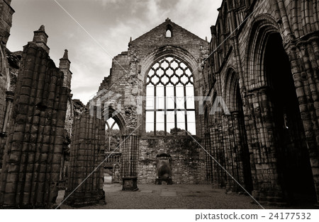 Palace of Holyroodhouse 24177532