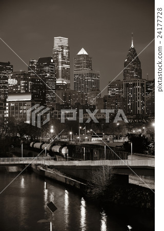 Philadelphia Skyline 24177728