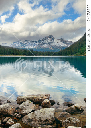 Yoho National Park 24178323