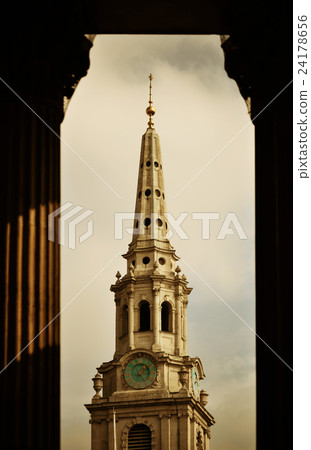 Trafalgar Square Trafalgar Square 24178656
