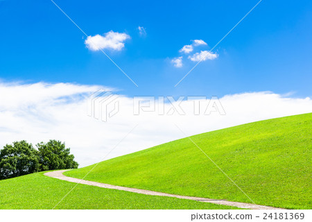 藍天和青山 24181369