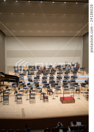 樂團音樂會場地 24186026