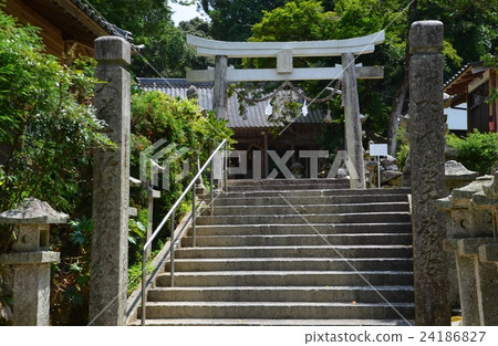 Takamizu Shrine (Shunan City, Yamaguchi Prefecture) Takamizu Shrine (Shunan City, Yamaguchi Prefecture) 24186827