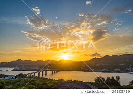 [Okinawa Prefecture] Sunset on Sesoko Island 24188719