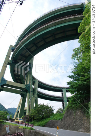 Kawazu Nanaki Loop Bridge 24189754