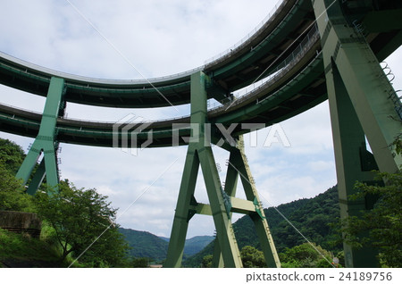 Kawazu Nanaki Loop Bridge 24189756