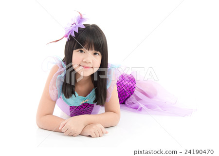 Asian girl in fantasy mermaid costume 24190470