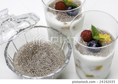 Chia seed 24192035