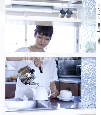 Kitchen Female Portrait Kitchen Female Portrait 24197598