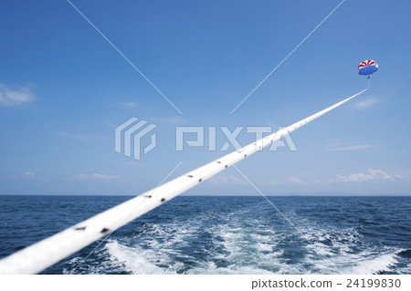 Parasailing Parasailing 24199830