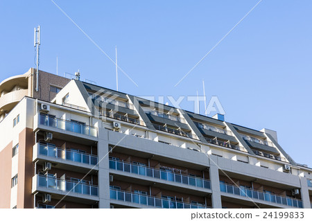 高層公寓的頂層 高層公寓的頂層 24199833