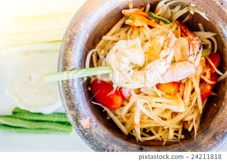 Spicy papaya salad Spicy papaya salad 24211818