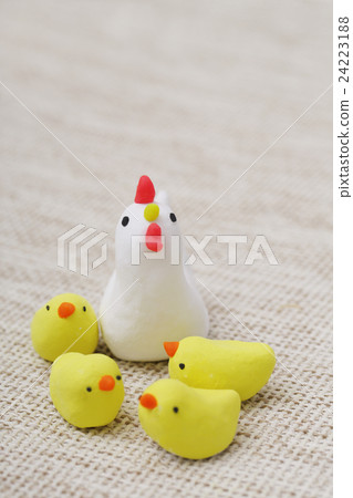雞家庭 24223188