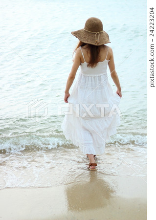 Women's summer 24223204