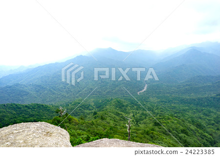 View from Yakushima Shiratani Kumizu Gorodabe rock View from Yakushima Shiratani Kumizu Gorodabe rock 24223385