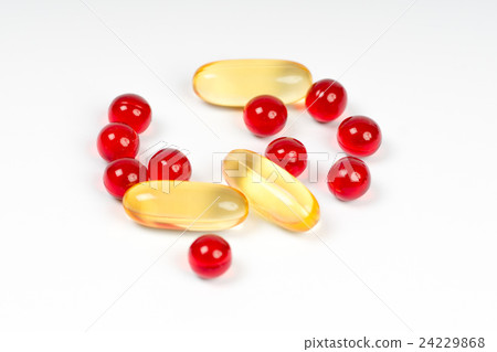 vitamin e and cod liver oil capsules 24229868