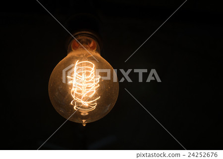 Light bulb 24252676