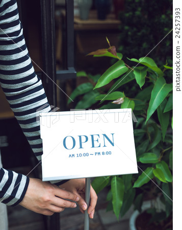 Commercial facility photography cooperation: TENOHA DAIKANYAMA 24257393