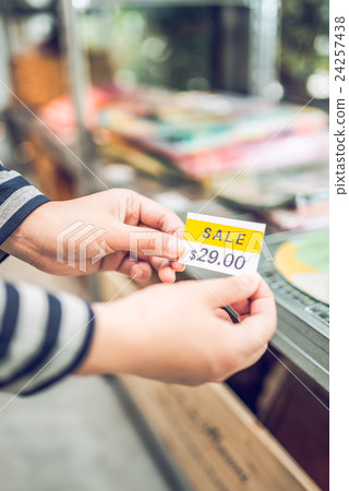 Commercial facility photography cooperation: TENOHA DAIKANYAMA 24257438